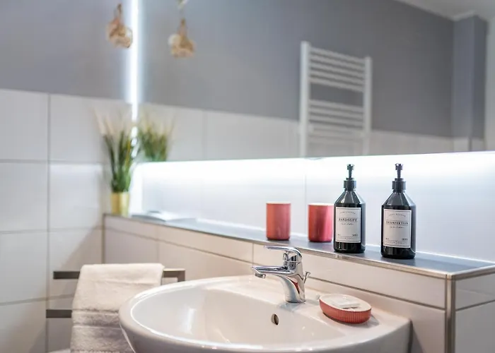 Golden Design Apartment, Zentral, Familie Und Business, 1000 Mbit アパート *